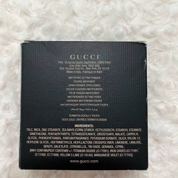 Gucci Face Powder - Picture 6 of 7
